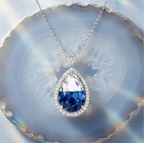 Ocean Horizon Gradient Teardrop Crystal Pendant Necklace